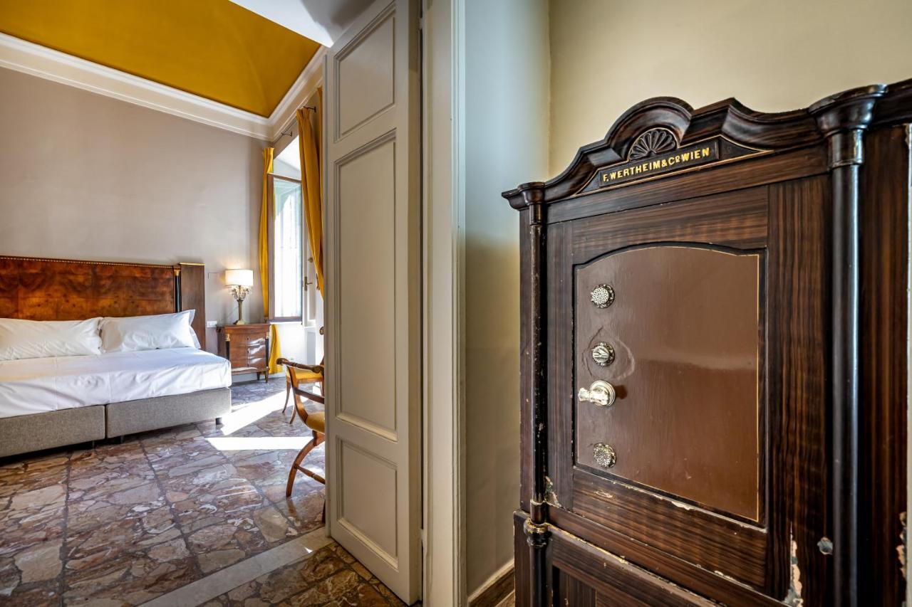 Luxury Bed And Breakfast Cerretani Palace Firenze Eksteriør billede